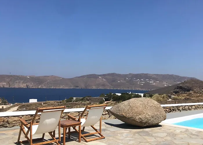 Yakinthos Ξενοδοχείο με διαμερίσματα 4*