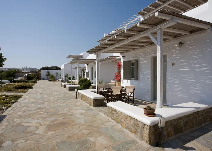 Ξενοδοχείο με διαμερίσματα Yakinthos 4*