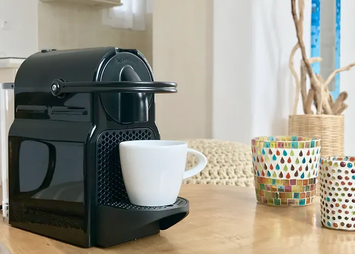 Yakinthos Πάνορμος Μυκόνου