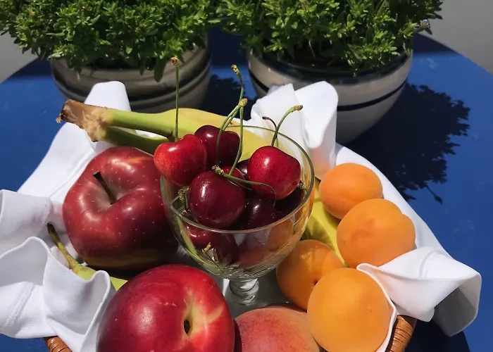 Yakinthos Apartmanhotel 4*