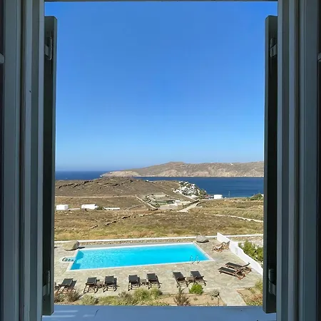 Yakinthos 4*