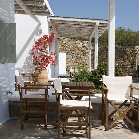 Yakinthos Aparthotel Panormos (Mykonos)