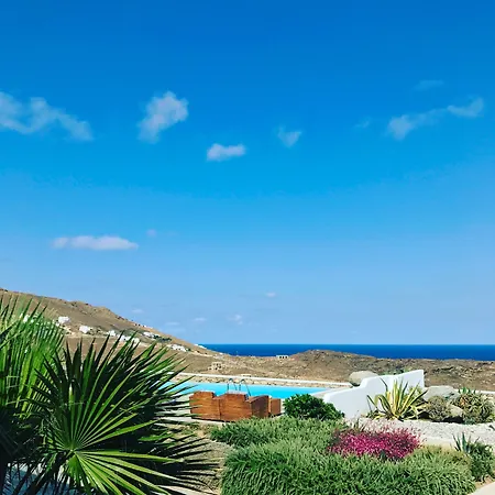 Yakinthos Panormos (Mykonos)