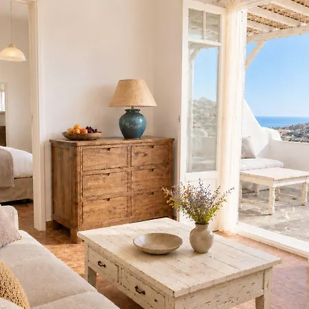 Yakinthos Panormos (Mykonos)
