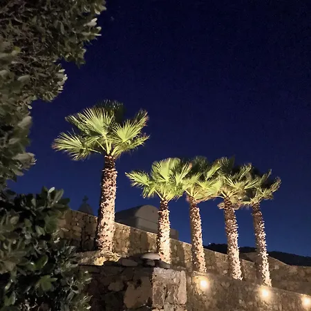 Yakinthos Aparthotel Panormos (Mykonos)