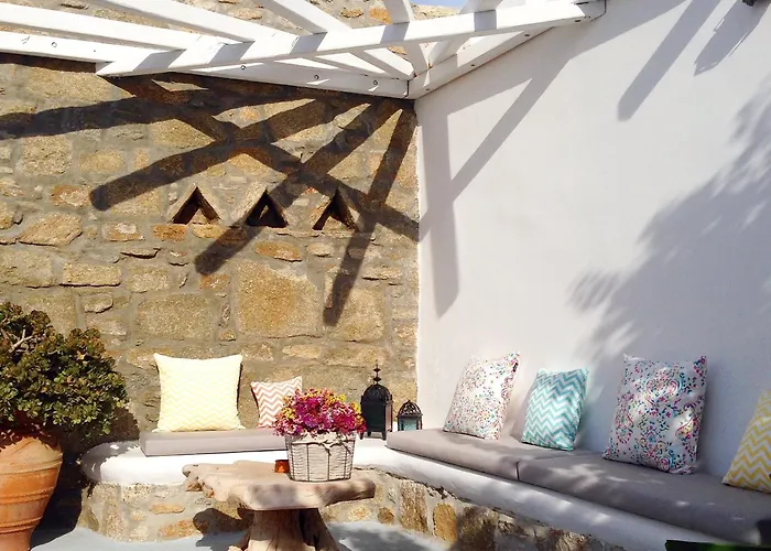 شقة فندقية Yakinthos 4*