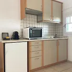 Apartahotel Yakinthos 4*