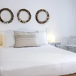 Yakinthos 4*