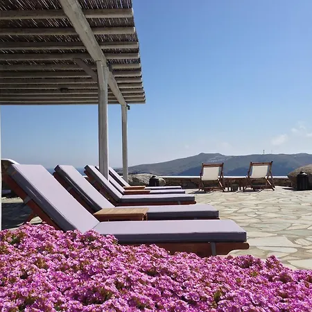 Appart hôtel Yakinthos 4*