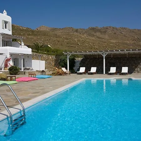 Yakinthos Appart hôtel 4*