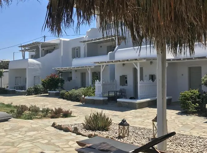 Yakinthos Aparthotel Panormos (Mykonos)