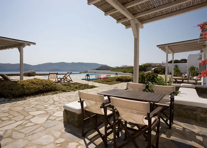 Yakinthos Aparthotel Panormos (Mykonos)